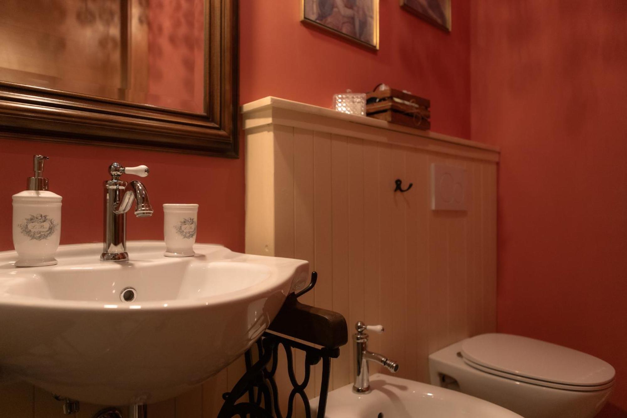 アックアヴィーヴァ・ピチェーナLa Casa Del Gelsominoアパートメント エクステリア 写真